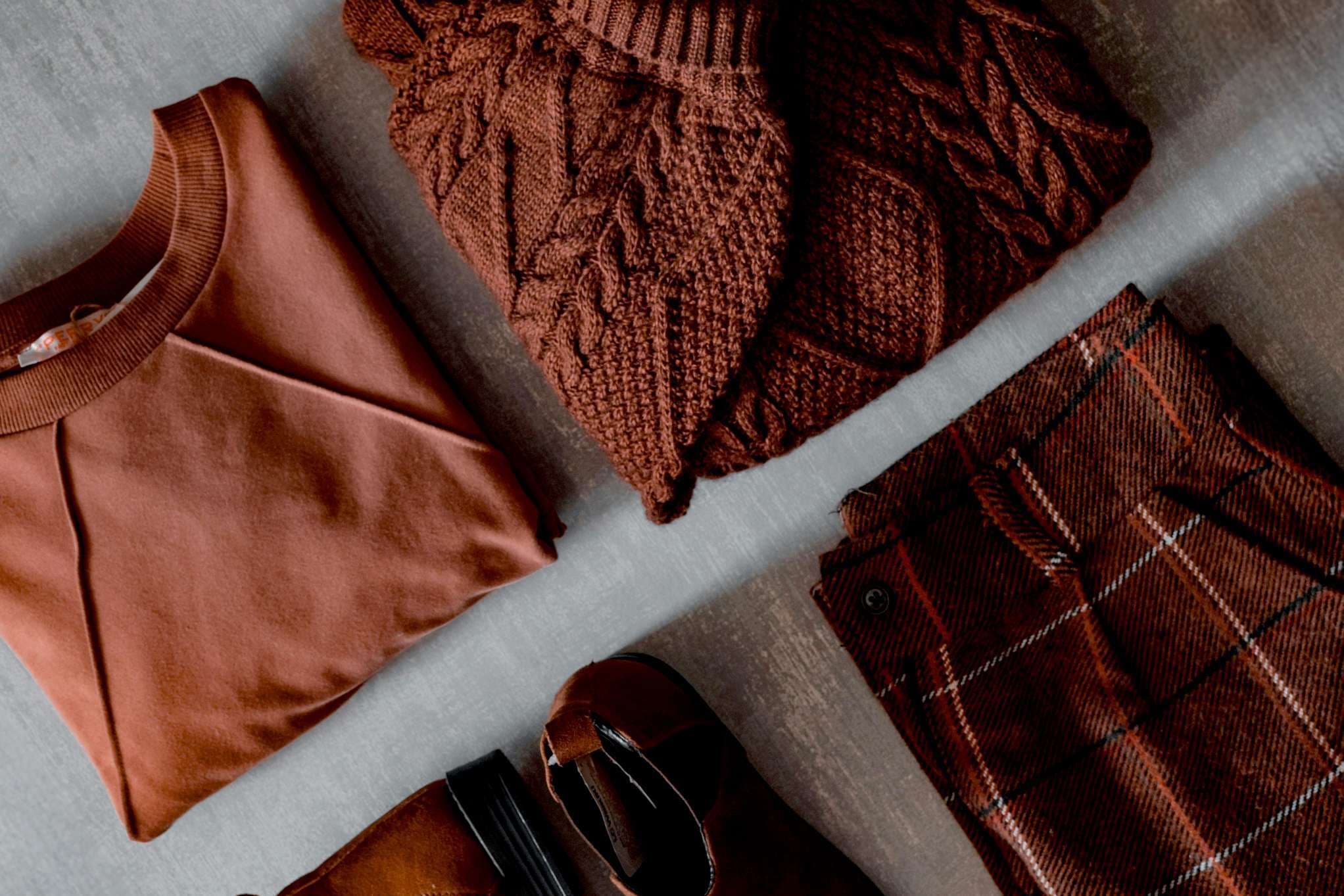 What do I wear for Thanksgiving? Holiday outfits where fashion meets function