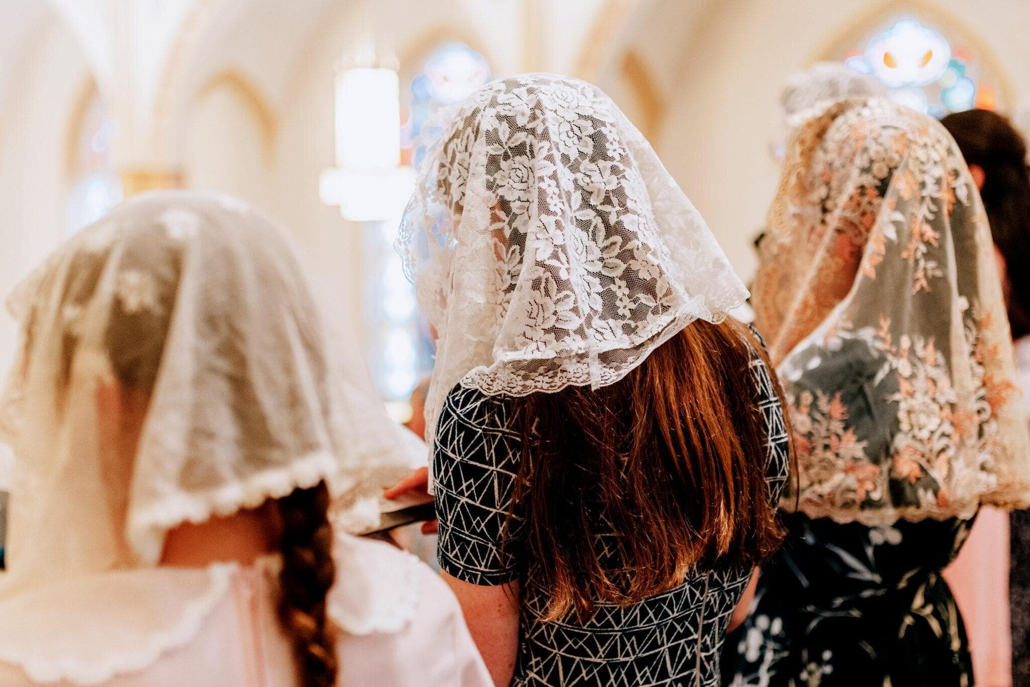 Holy chic: 5 top veil shops