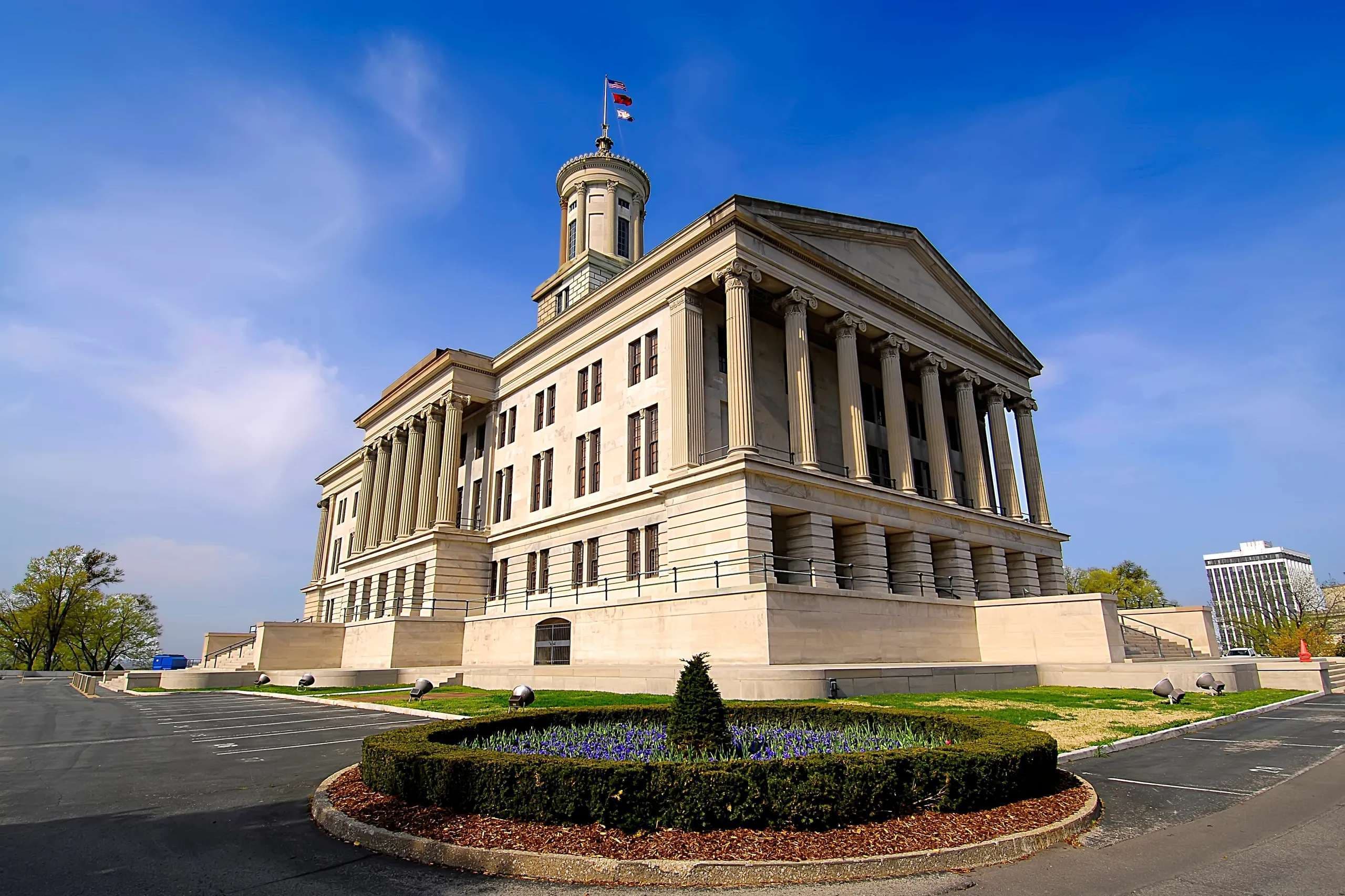 Tennessee enacts congressional redistricting map favoring Republicans