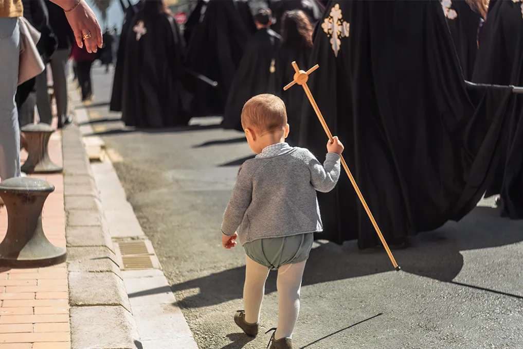 Living Holy Week and the Triduum with kids