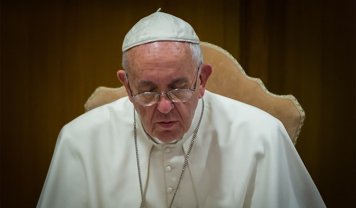 Holy See press office: Pope again sleeps well