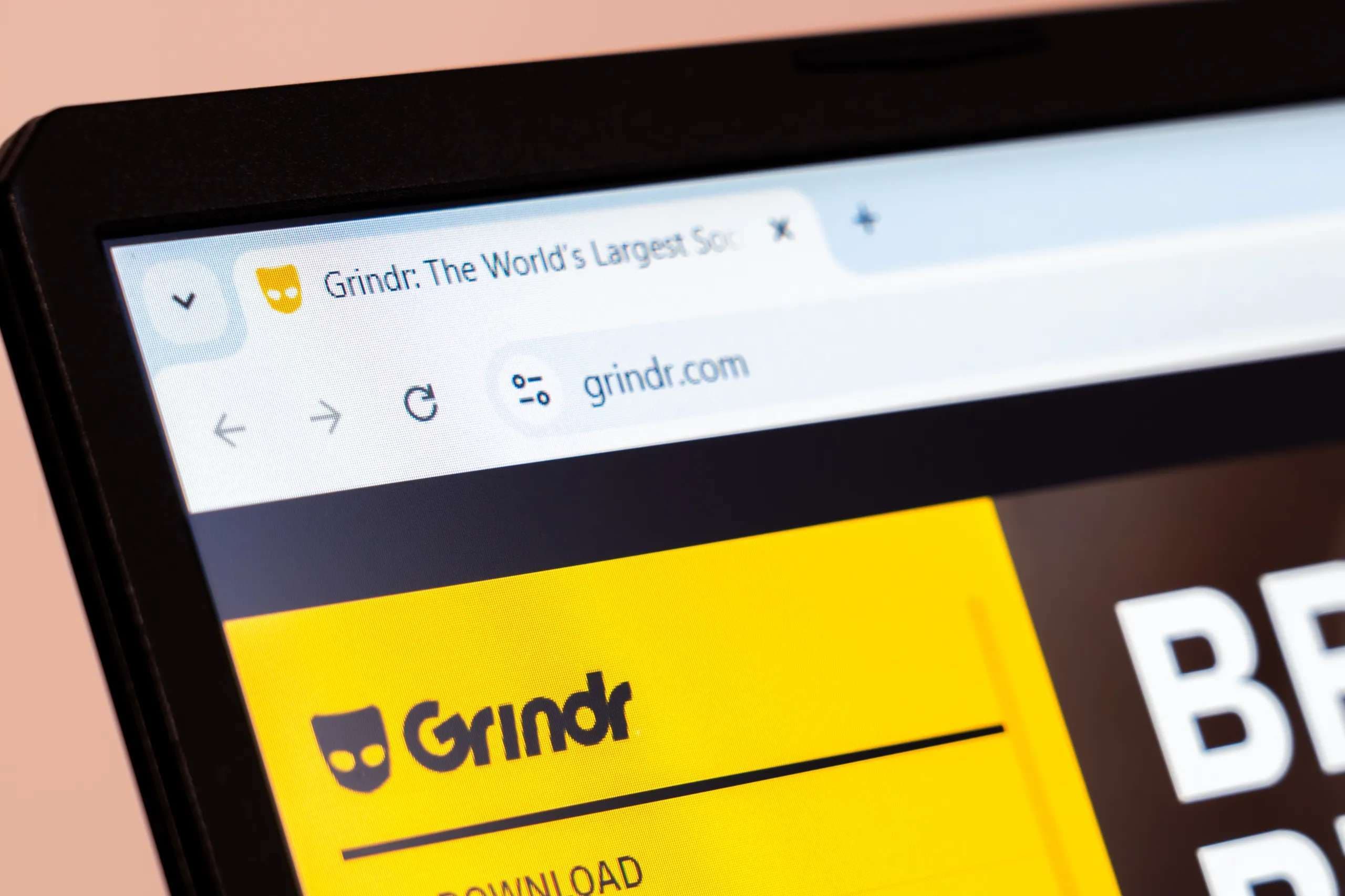 LGBT dating app lobbies for expanded access to IVF, surrogacy for same-sex couples