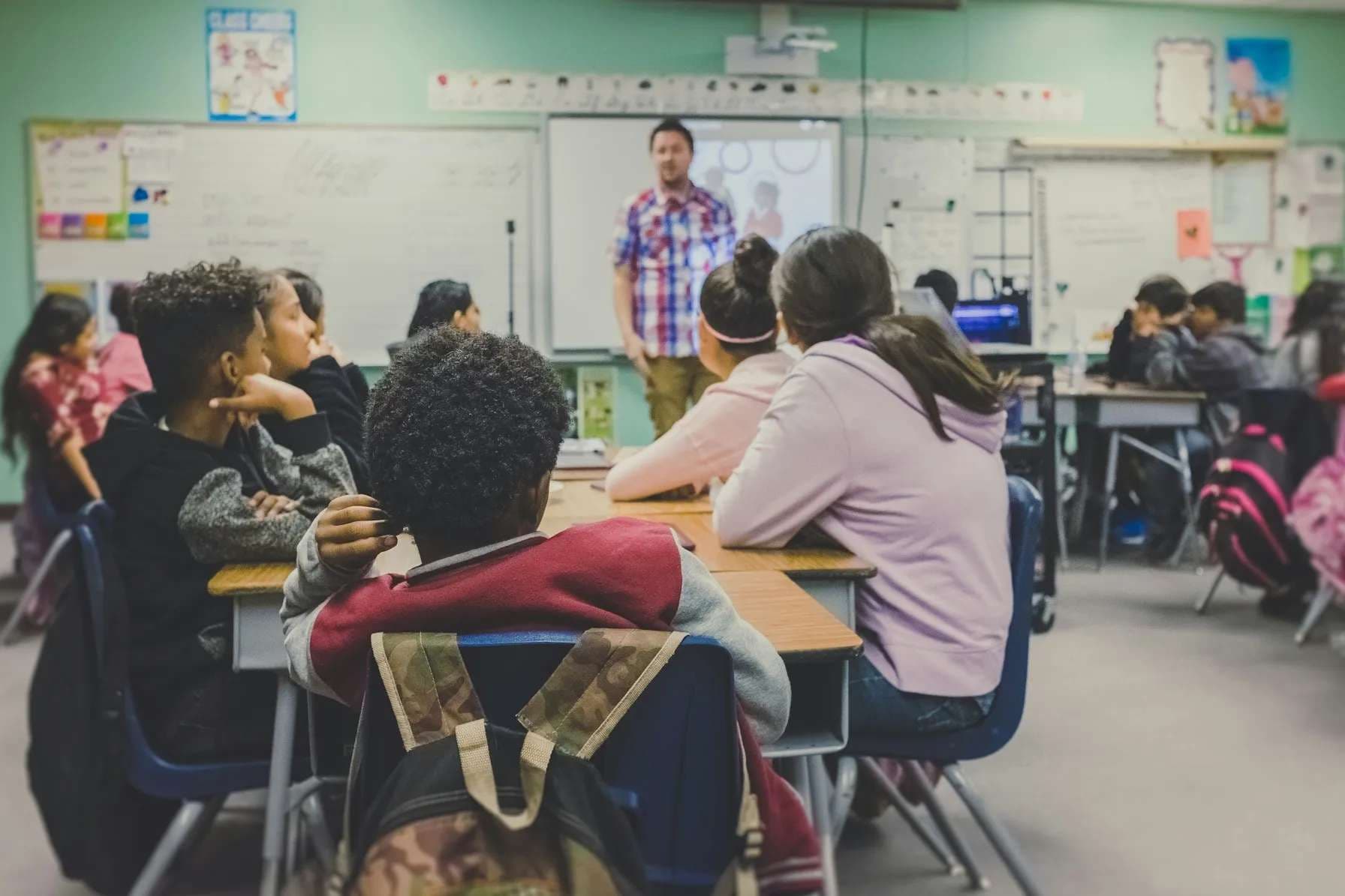 Pew: Americans support school prayer, favor voluntary participation