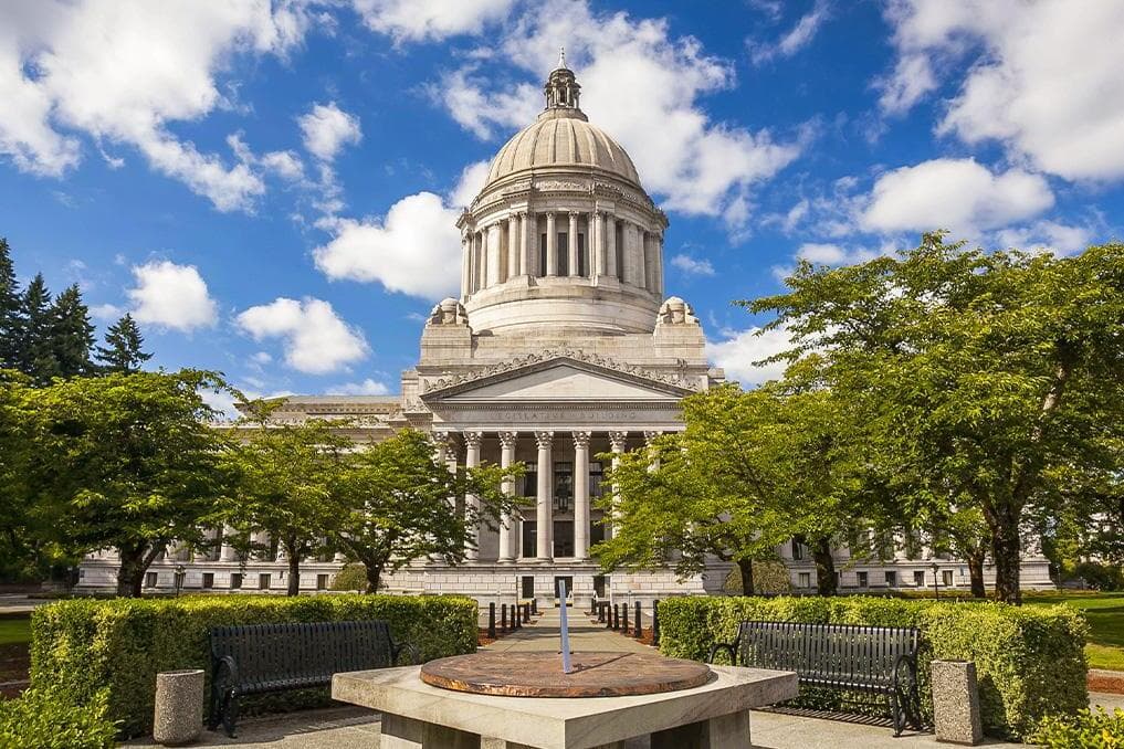 Orthodox churches, priest file lawsuit against Washington law violating confession seal