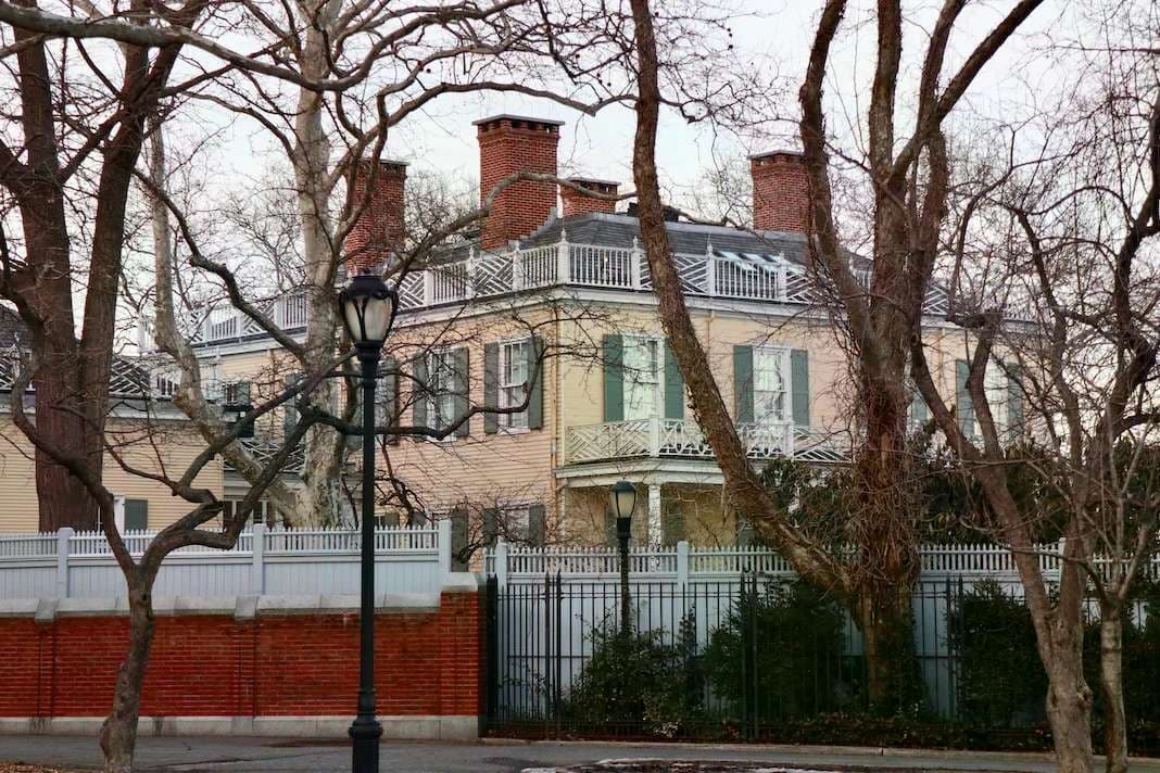 Feds charge 2 men in ISIS-inspired bomb plot during protests in New York City