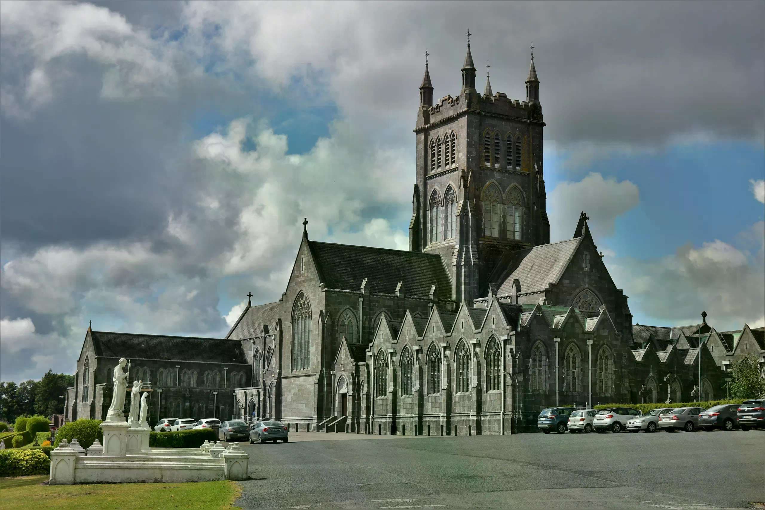 Ave Maria University purchases Irish monastery set for closure