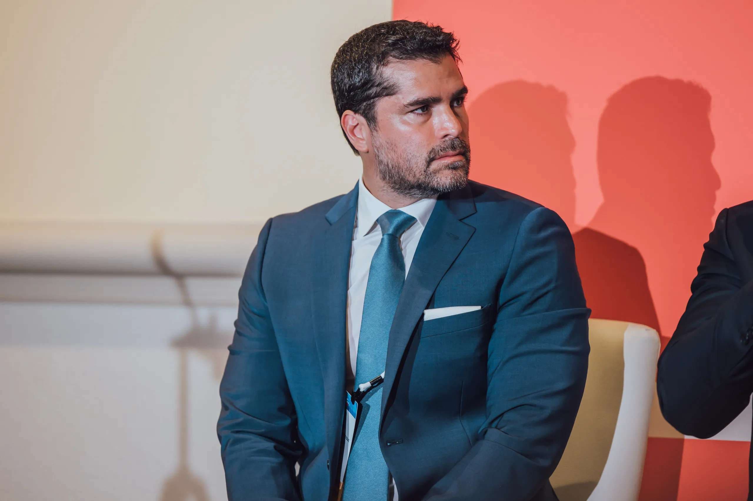 Catholic political activist Verástegui speaks out against Trump’s Iran threat, withdraws political support