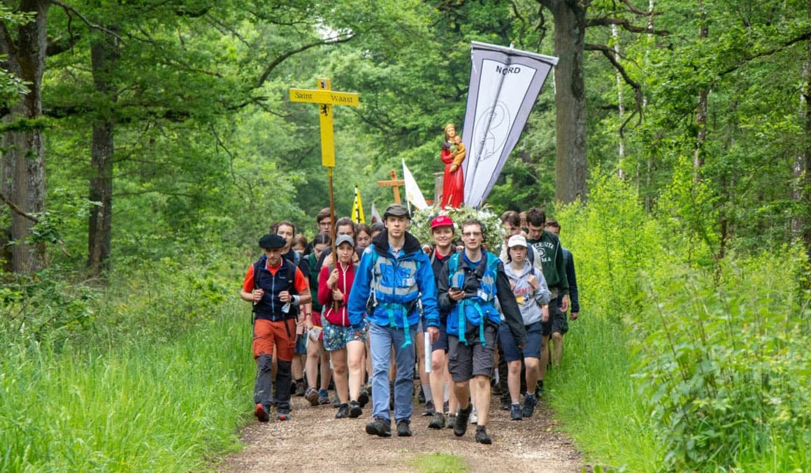 Chartres Cathedral limits pilgrimage to 19K participants after extraordinary number of applications