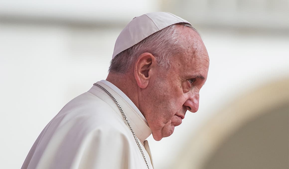 Pope Francis admitted to hospital for bronchitis treatment