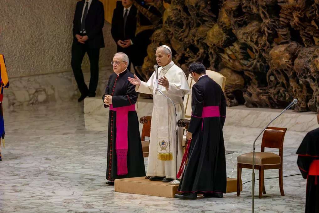 Students from desecrated Catholic school in California meet Pope Leo