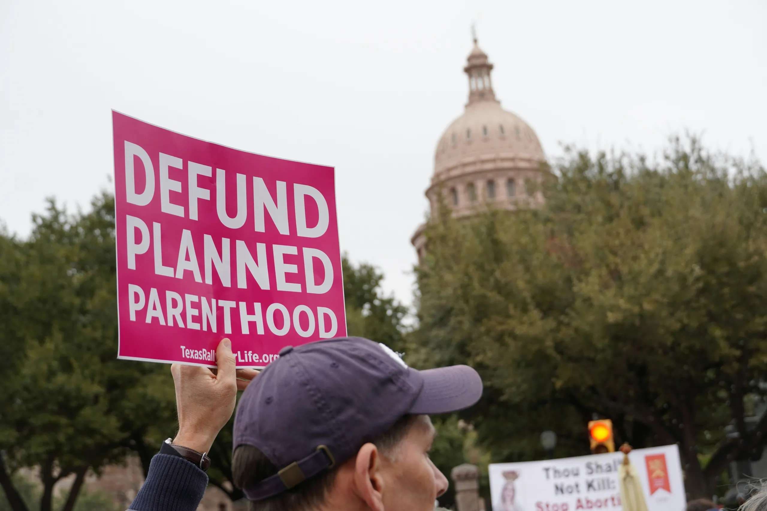 Hawley amendment to defund Planned Parenthood blocked in Senate after procedural vote