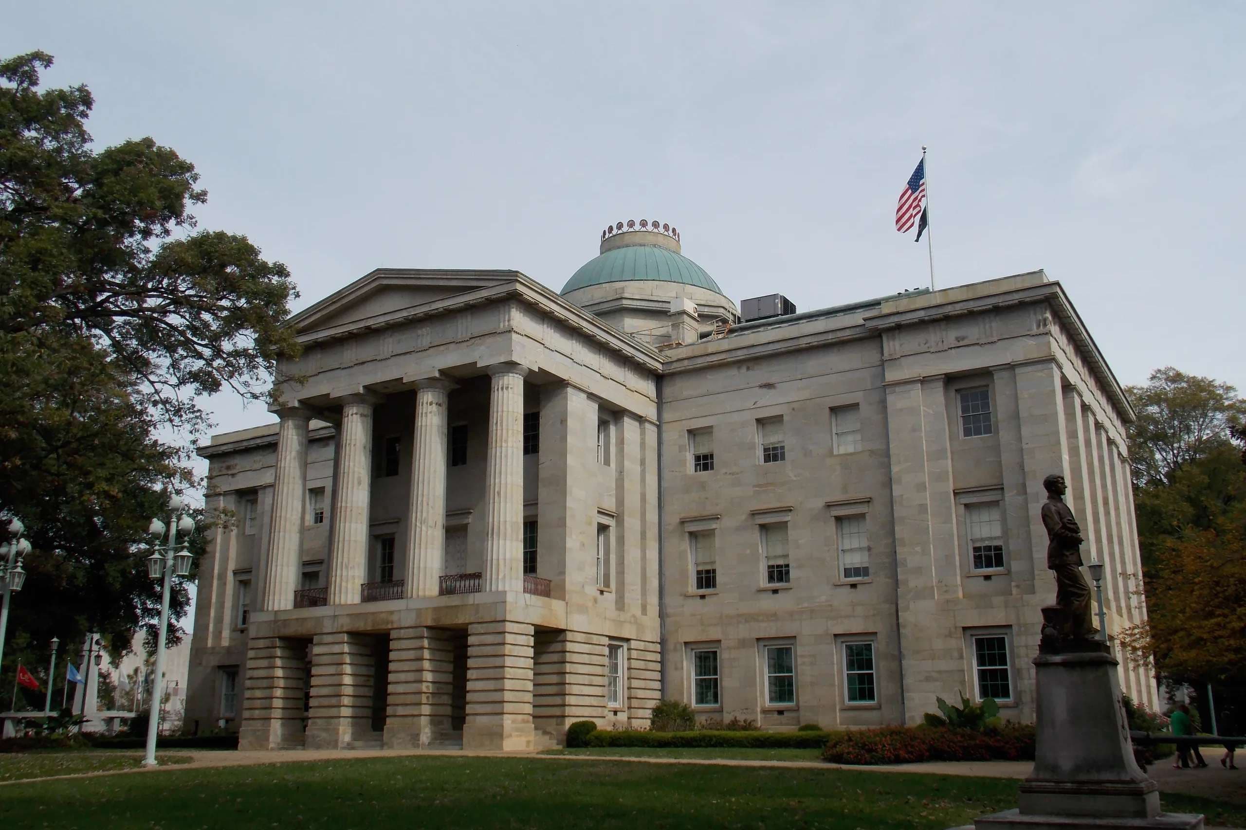 Federal judge upholds North Carolina voter ID law, citing binding precedent