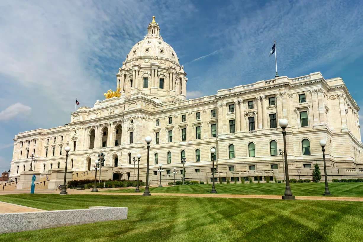 Catholic bishops, faithful gather at Minnesota State Capitol to pray for lawmakers