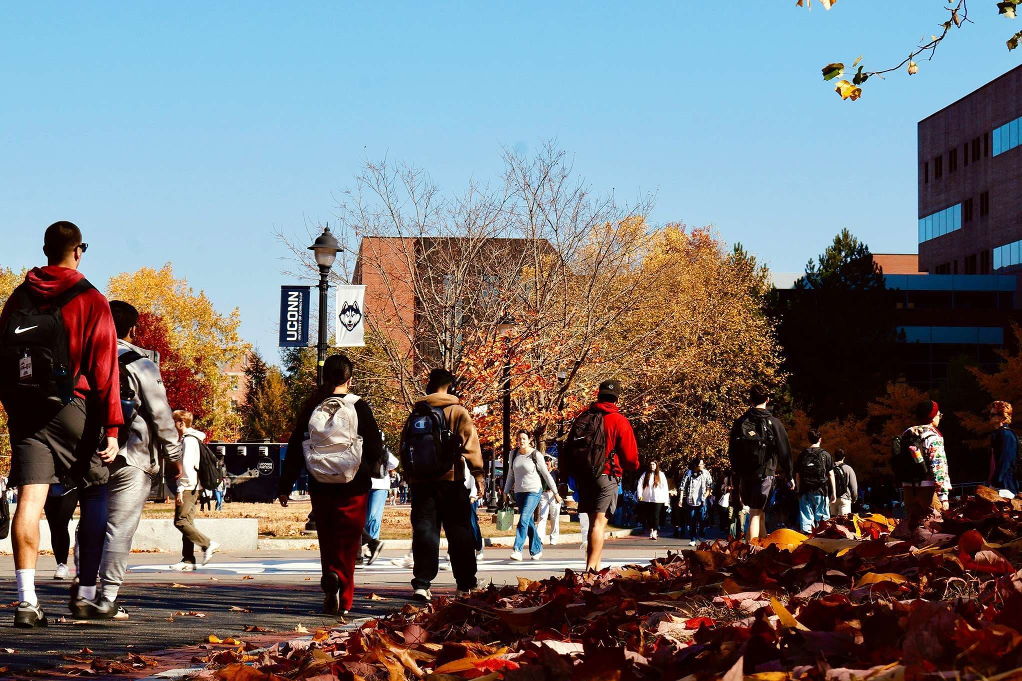 How to talk with your high school junior about college