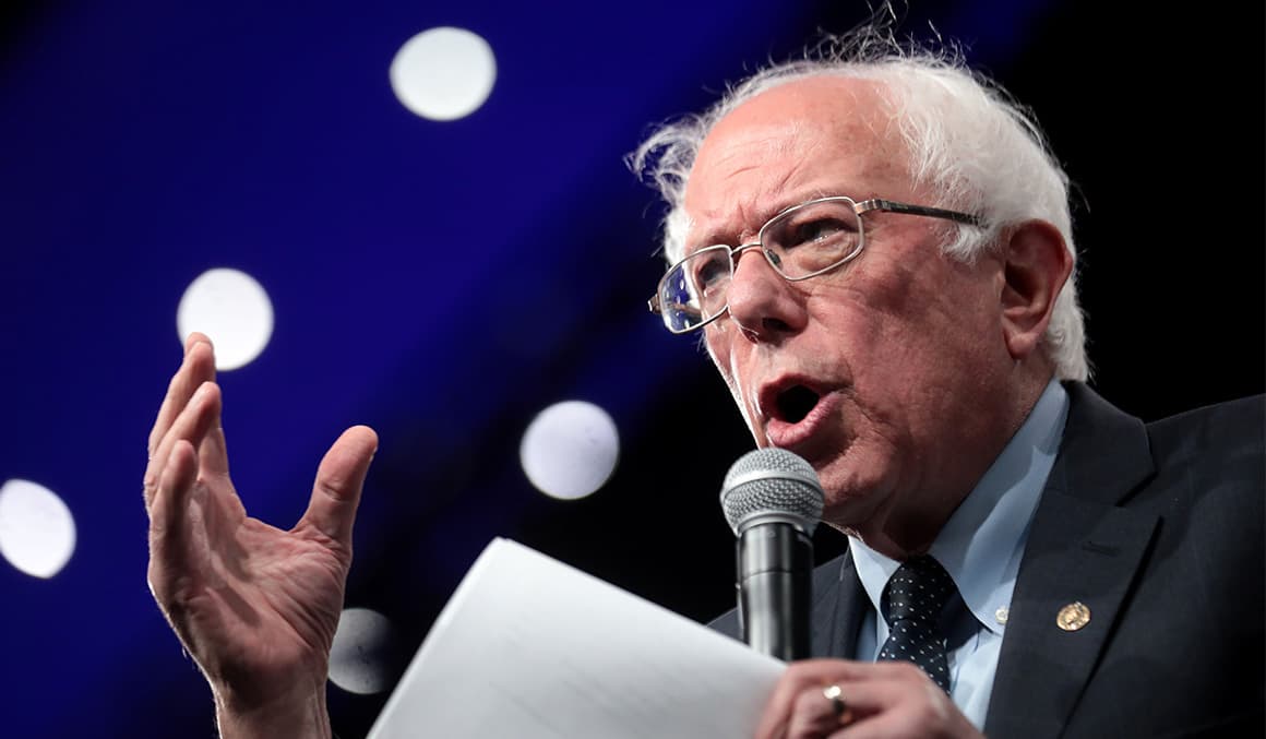 Sen. Josh Hawley partners with Sen. Bernie Sanders to tackle credit card rates