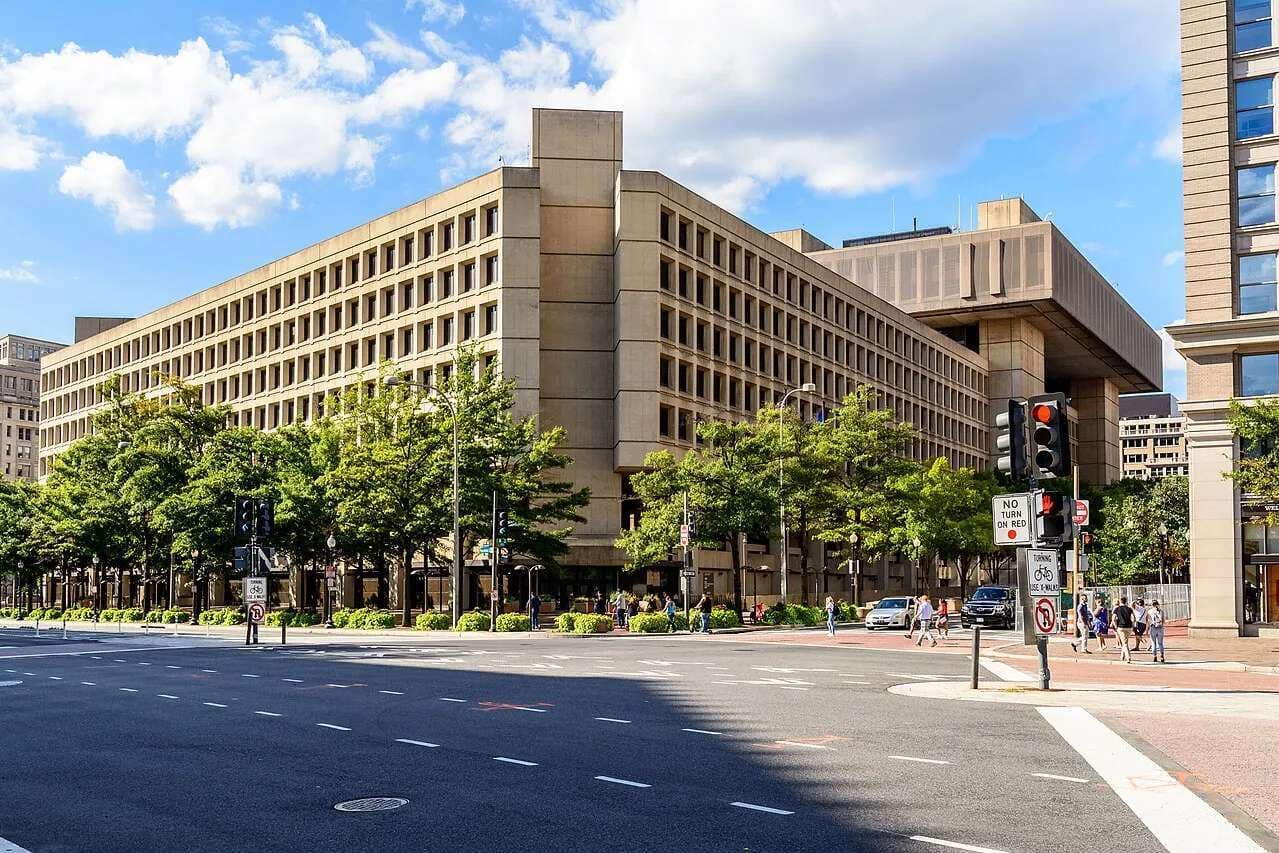 FBI recorded call between Susie Wiles and attorney, Senate witness says