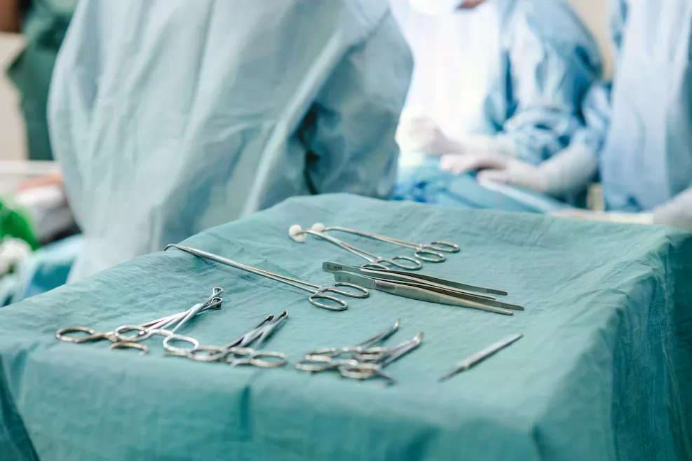 American Society of Plastic Surgeons becomes first major medical group to oppose pediatric transgender surgeries
