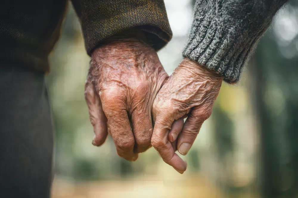 ‘I will never forget you’: Pope Leo chooses theme for 6th World Day for Grandparents and the Elderly